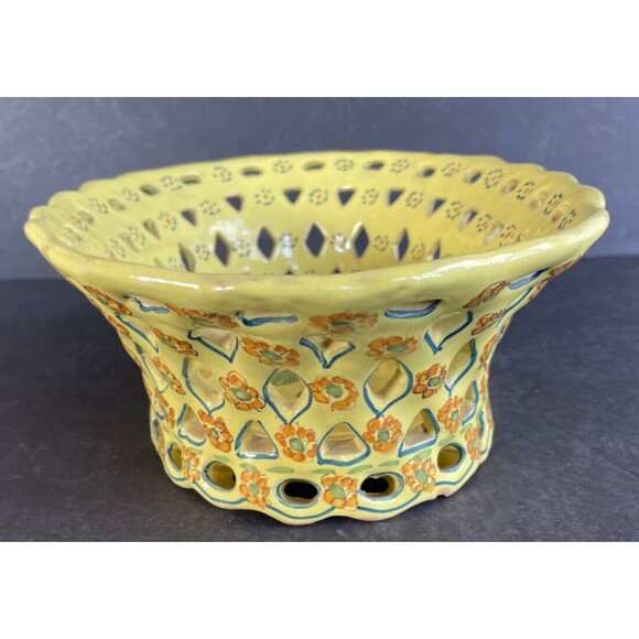 Vintage Hand Painted Lattice Ceramic Basket 10" Yellow Signed France RARE - Picture 6 of 9